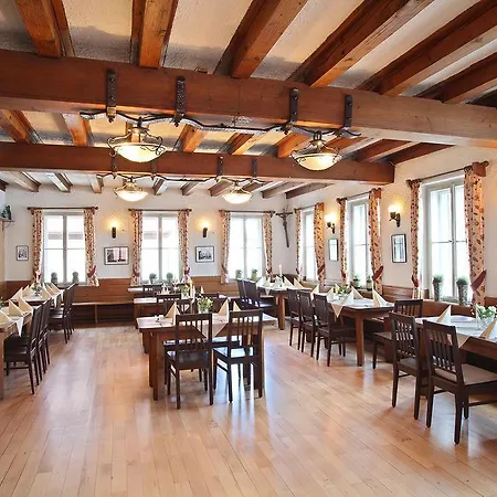 酒店 加斯托夫特劳本布劳酒店