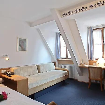 Traubenbraeu Hotel
