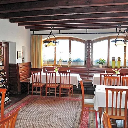Otel Traubenbraeu