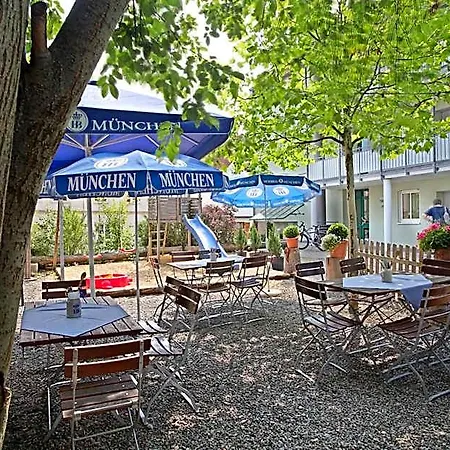 Otel Traubenbraeu Krumbach (Gunzburg)