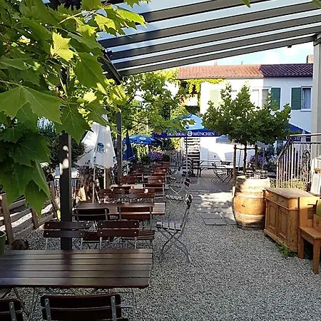 Hotel Traubenbraeu Krumbach (Gunzburg)